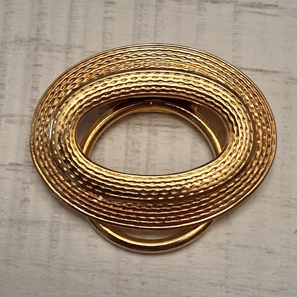Vintage Textured Oval Scarf Clip Gold Tone West Germany